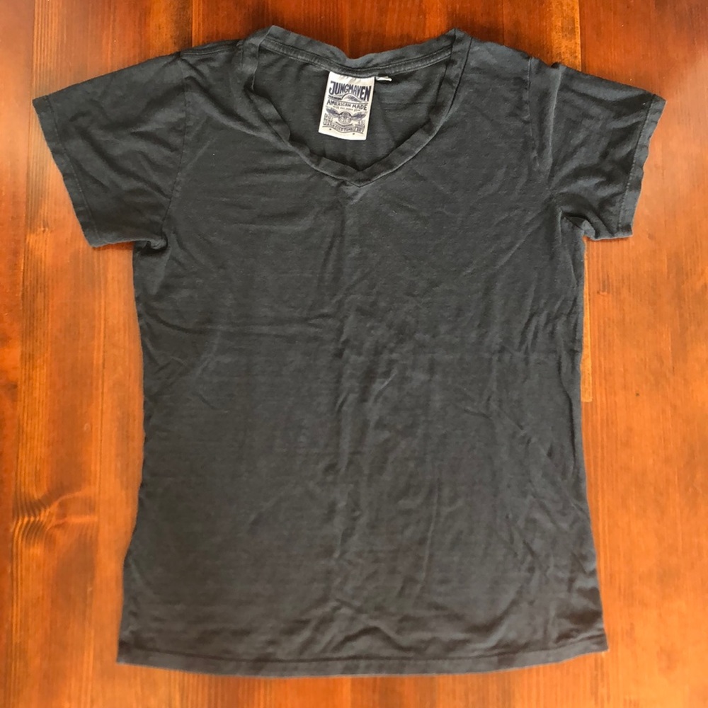 Jungmaven short sleeve v-neck tee